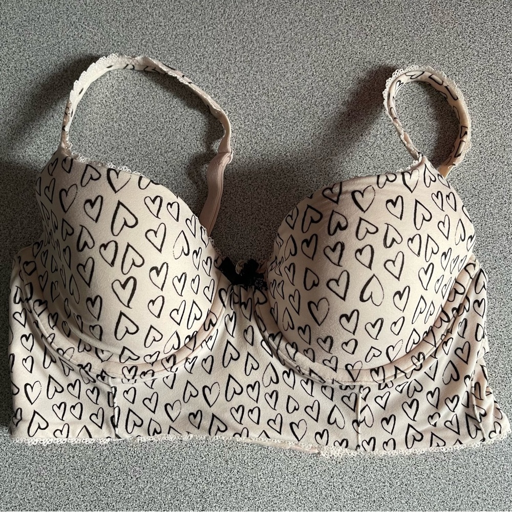 Victoria’s Secret Heart Print Bra Size 32C